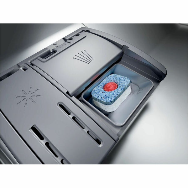 Bosch 24 Recessed Handle Dishwasher - SHE4AEM5N